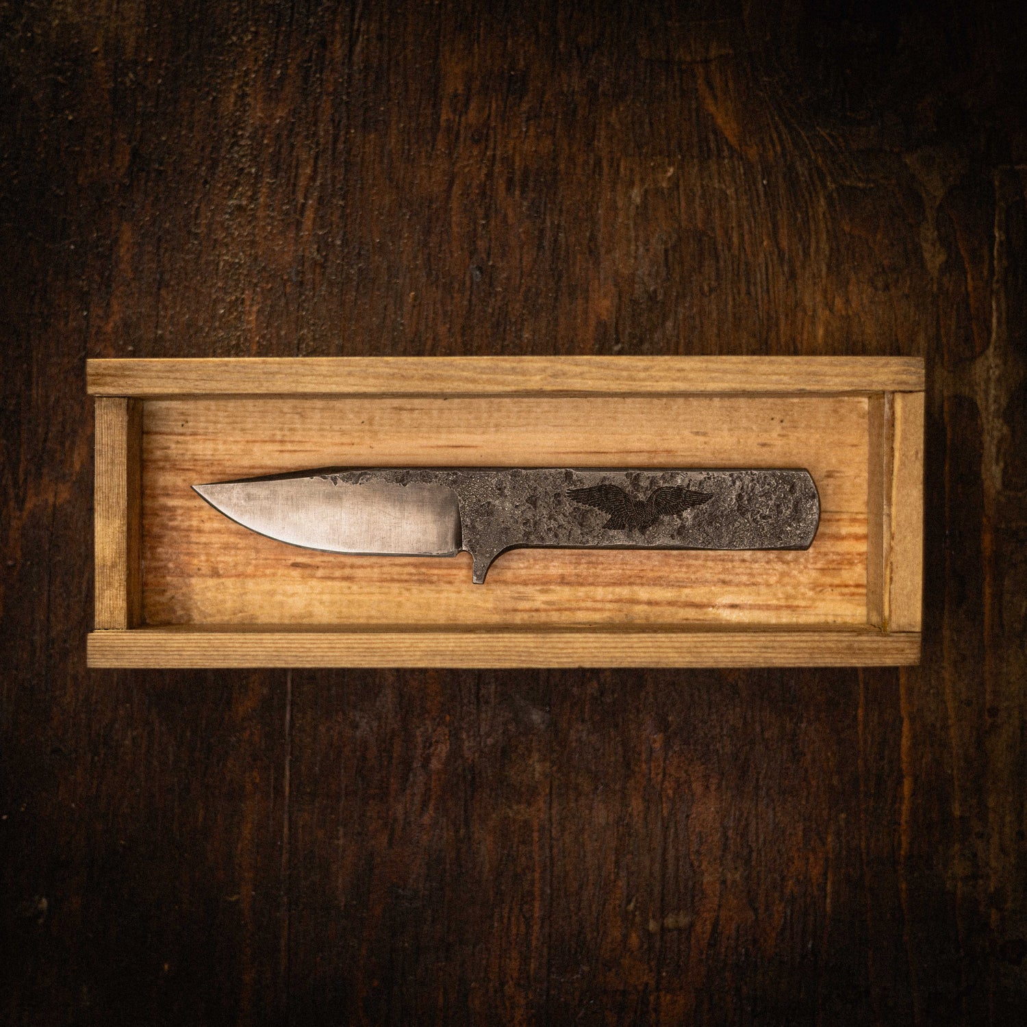 KNIVES