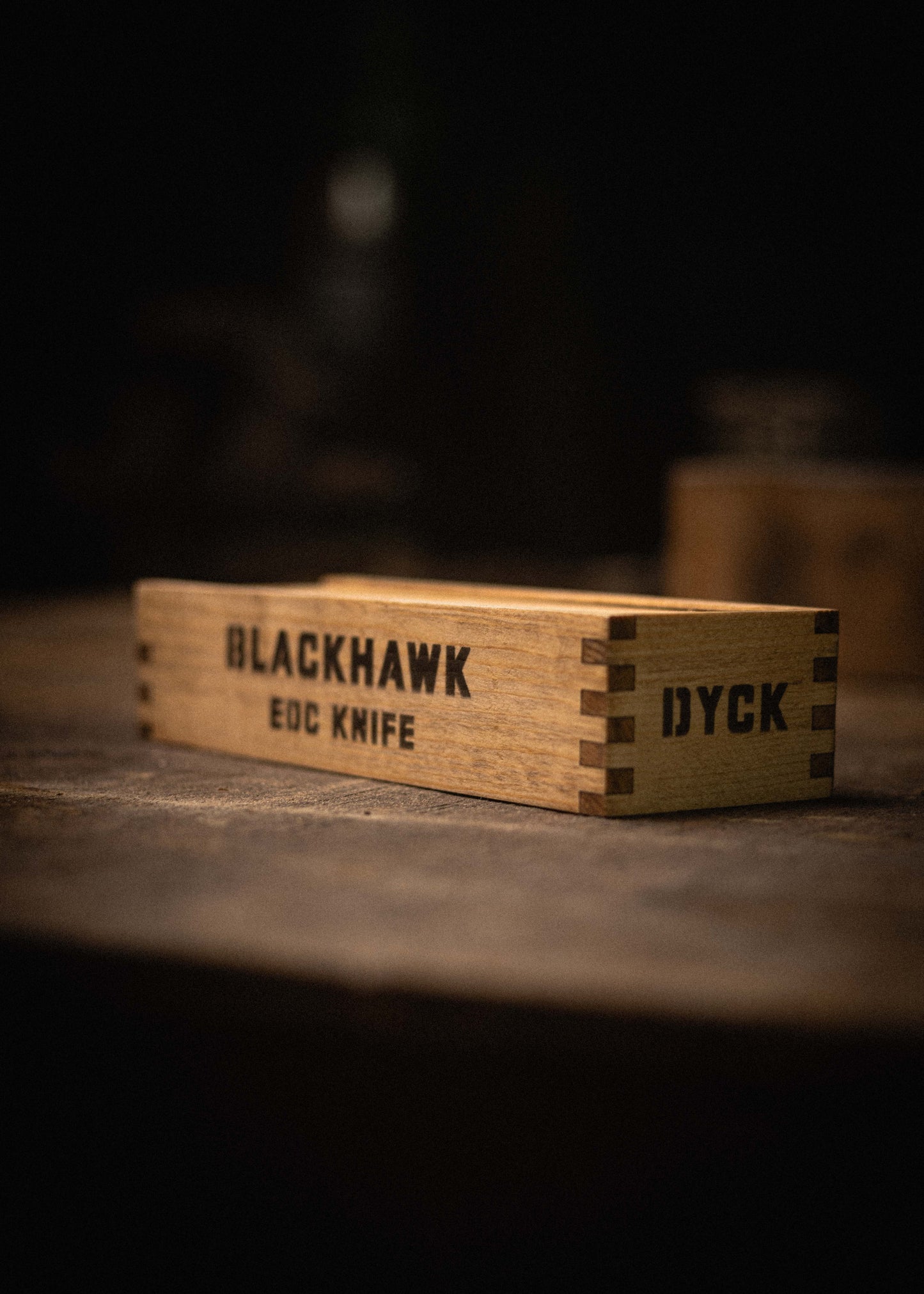 BLACKHAWK EDC KNIFE