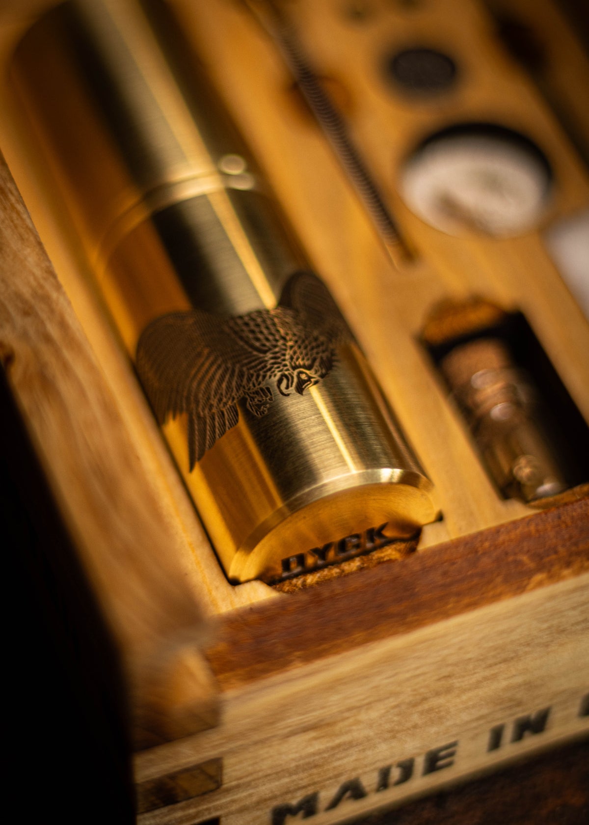 Blackhawk Trench Lighter