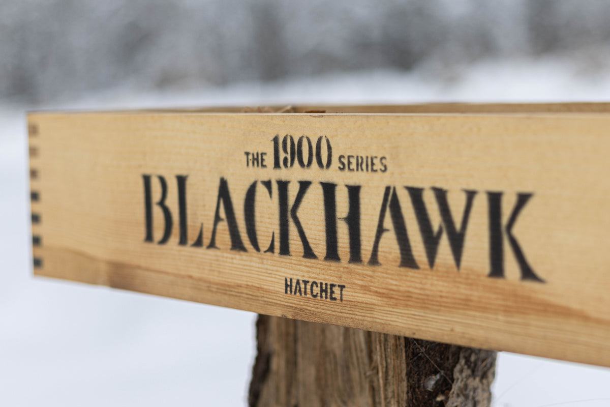 1900 BLACKHAWK - GREENTAIL.
