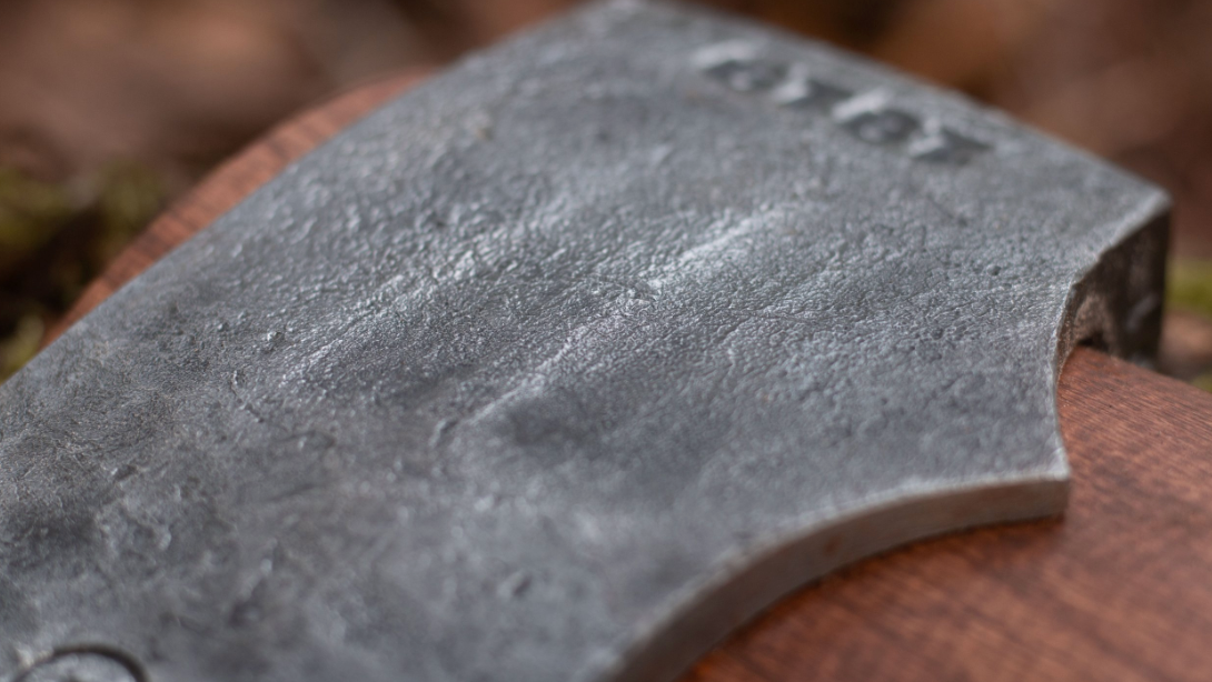1900 BLACKHAWK AXE